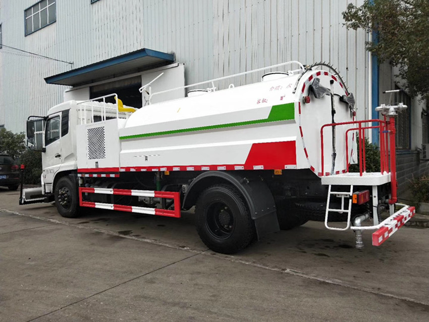 |L(fng)\ˮ܇(ch)·߉ϴ܇(ch)