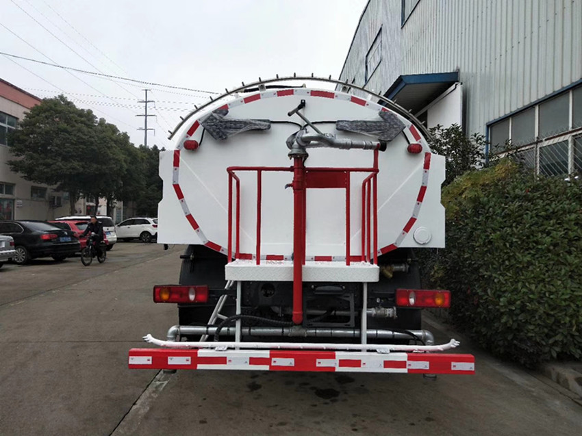 |L(fng)\ˮ܇(ch)·߉ϴ܇(ch)