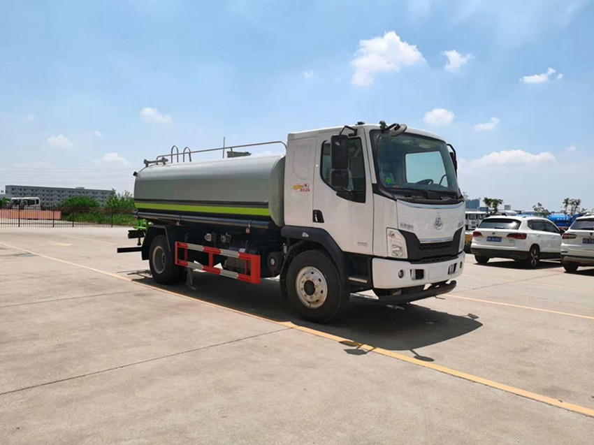 東風(fēng)柳汽國六12噸灑水車 東風(fēng)柳汽國六12噸灑水車