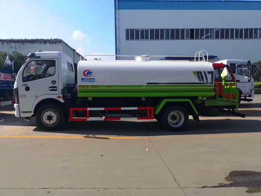 灑水車 灑水車